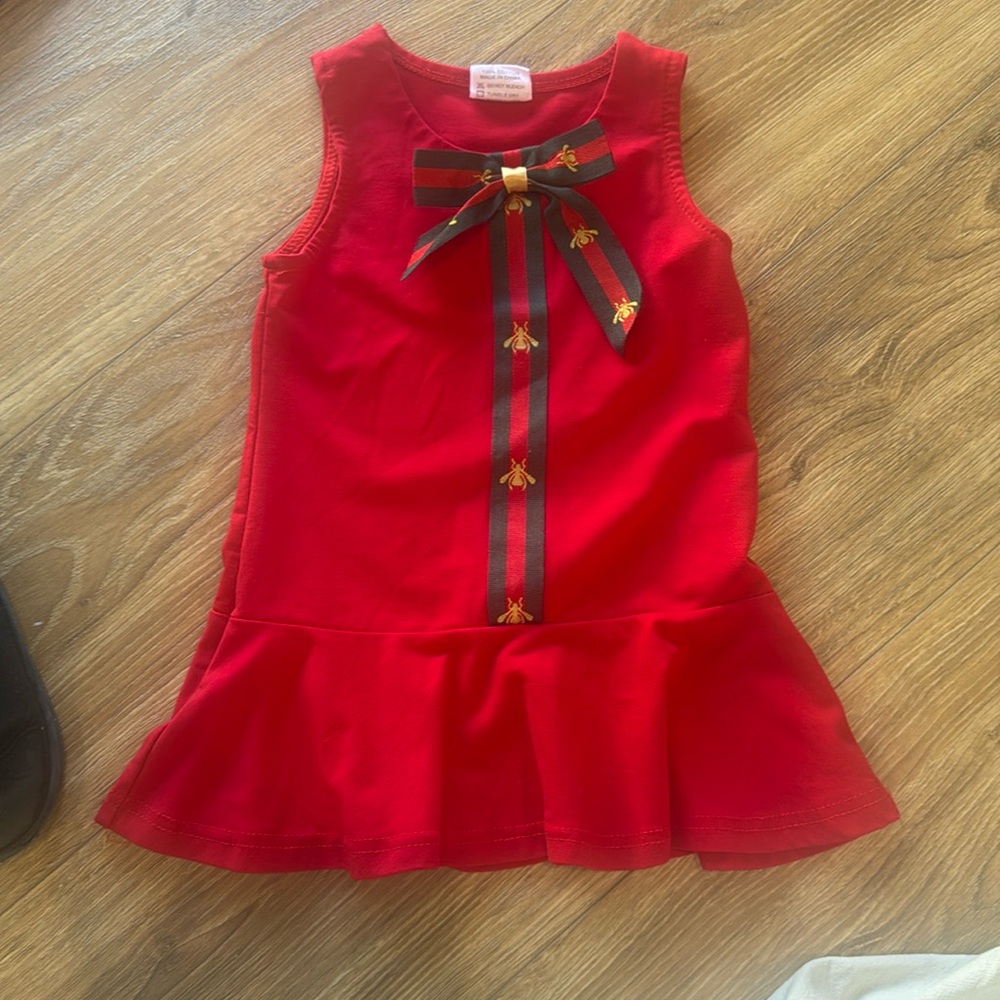 Cute luxury sleeveless dress with bees